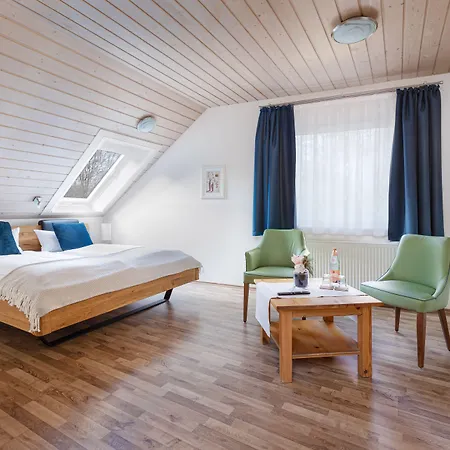 Haus Biederstaedt & Livjana Ottersberg