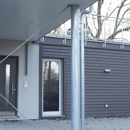 Haus Biederstaedt & Livjana ホテル 3*