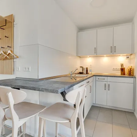 Haus Biederstaedt & Livjana 호텔 3*