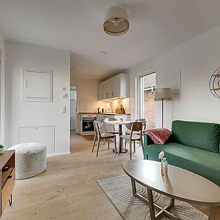 Haus Biederstaedt & Livjana Hotel 3*